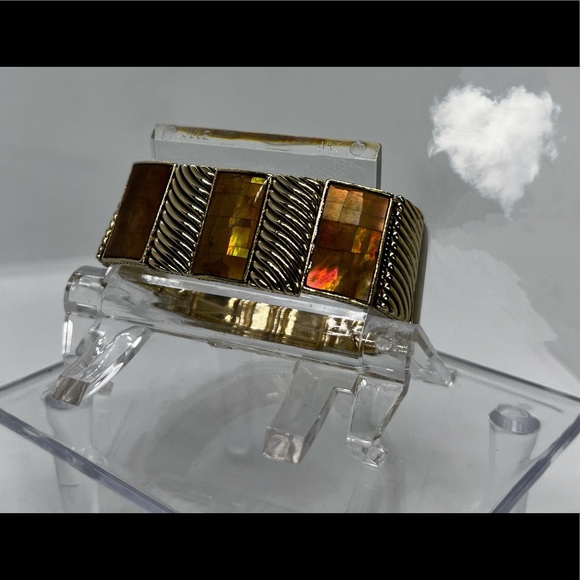 Vintage Crackled Mother of Pearl Shell Mosaic Resin Tiled Stretch Bracelet - Picture 5 of 7